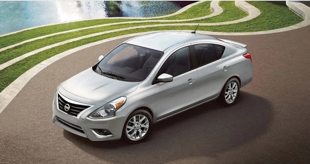 Nissan Versa